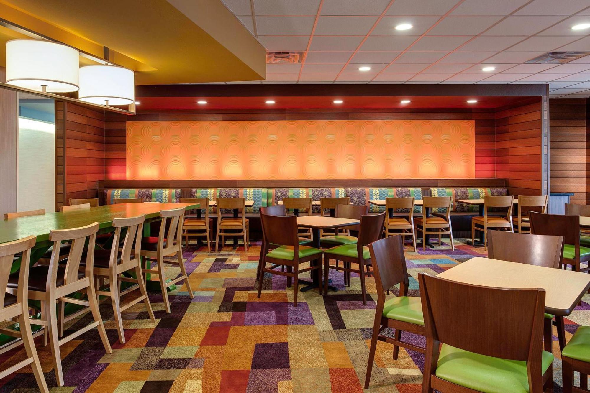 Fairfield Inn & Suites By Marriott Lincoln Southeast Eksteriør bilde